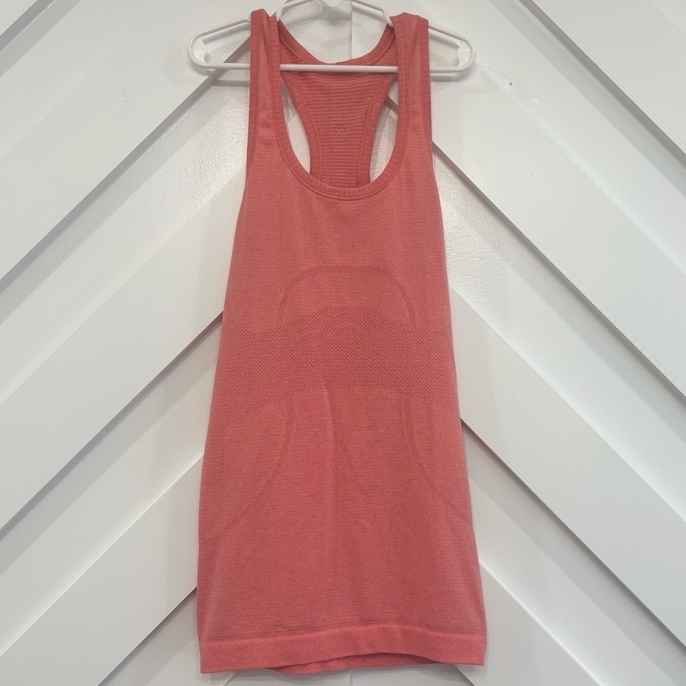 Lululemon Swiftly Tech Racerback Tank Top In Love Red Size 2